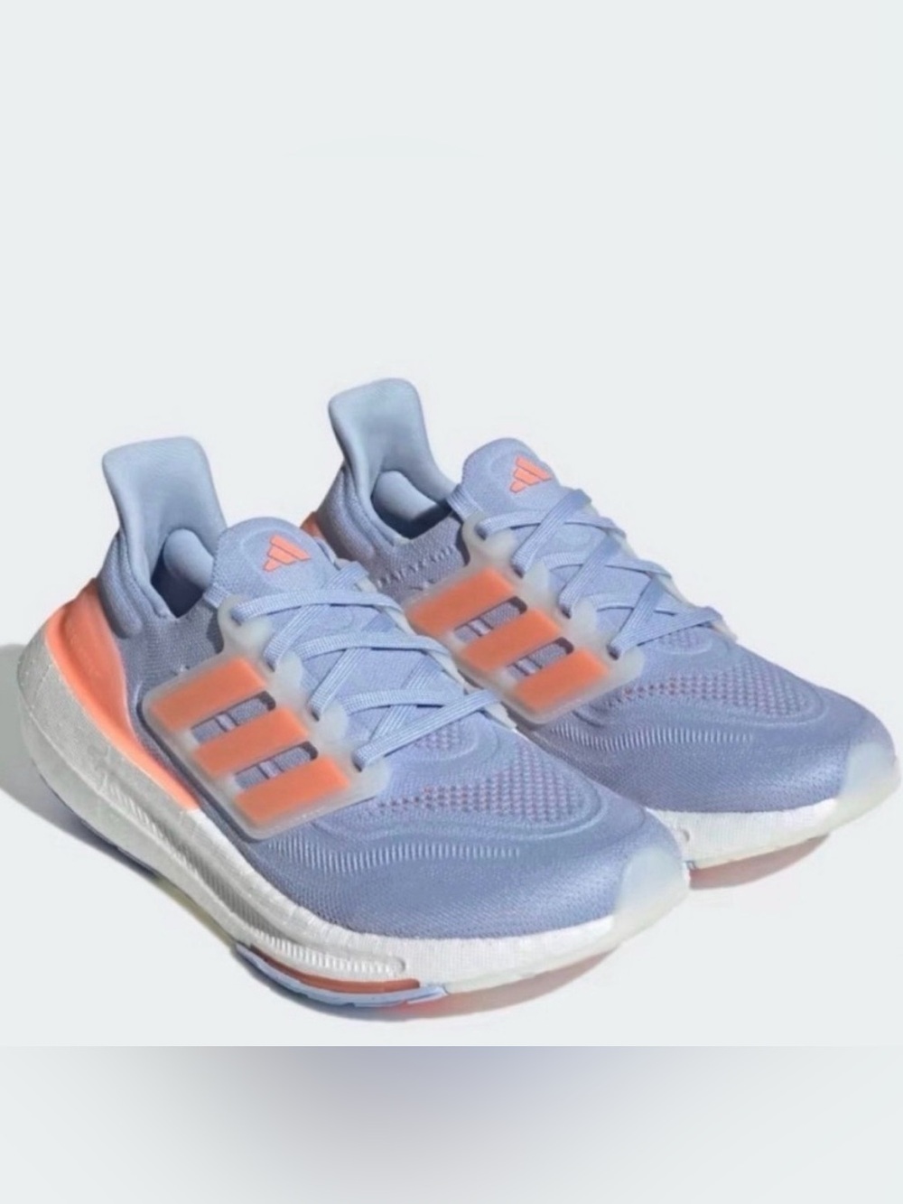 Adidas ULTRABOOST LIGHT SHOES women’s 8 Like new